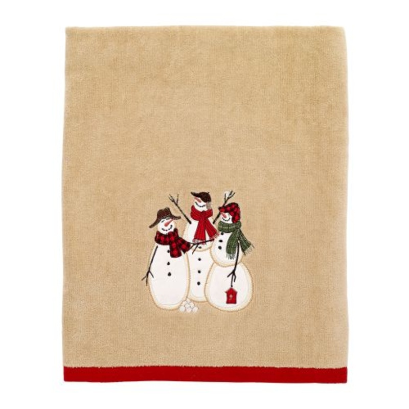 Avanti Linens Snowmen Gathering Bath Towel