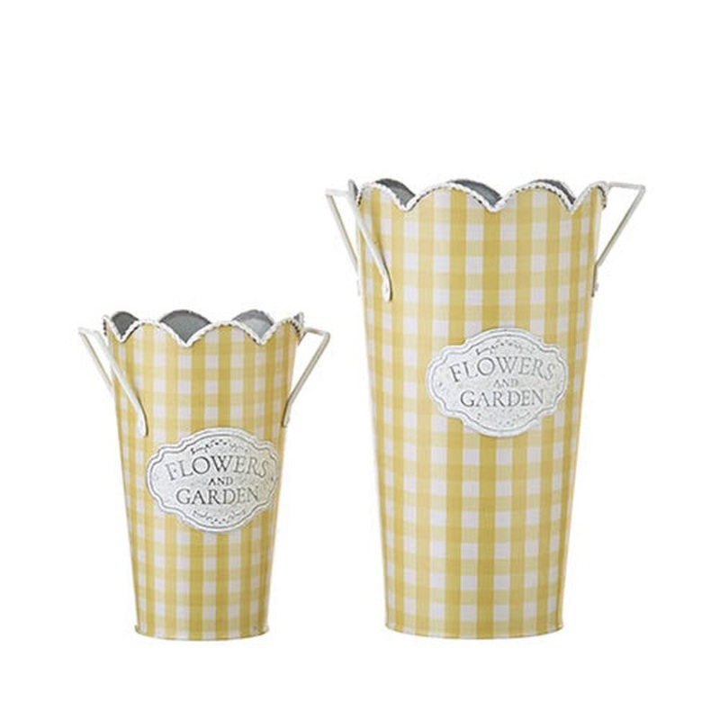 Raz Imports The Cottage 11 Gingham Scalloped Decor, Set of 2