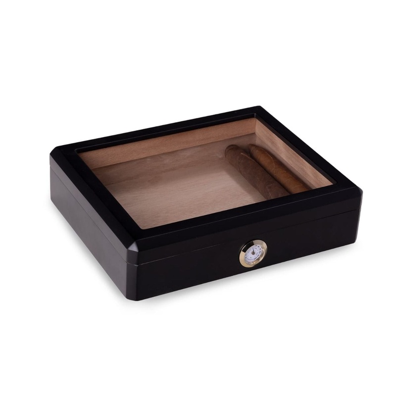 Bey Berk Wes Black Wood Humidor Stores 8 Cigars With Hygrometer